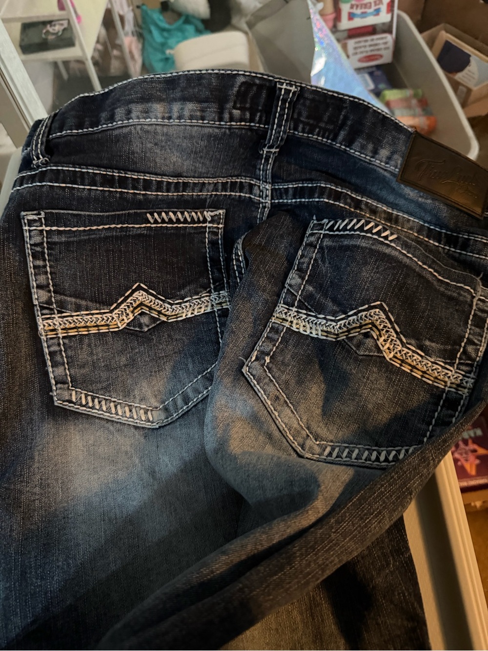 Men's True Luck Dark Wash Denim Jeans - Classic Back Pocket Stitching